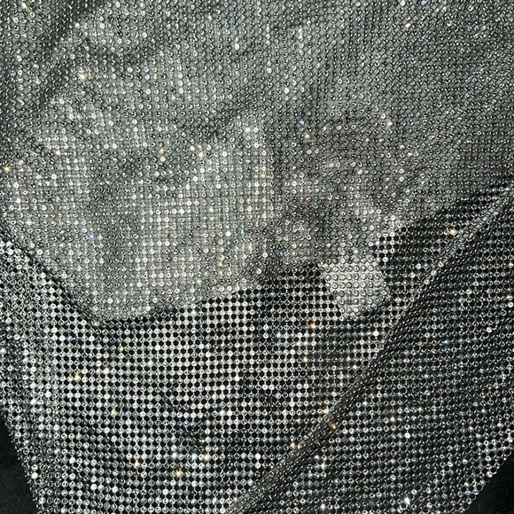 ✨💎 Silver Rhinestone Halter Top💎✨ - Picture 4 of 6